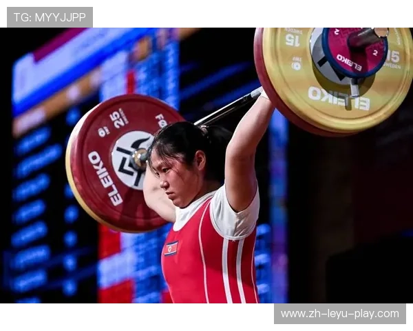 举重赛事：新生代选手展现实力，最新举重比赛视频