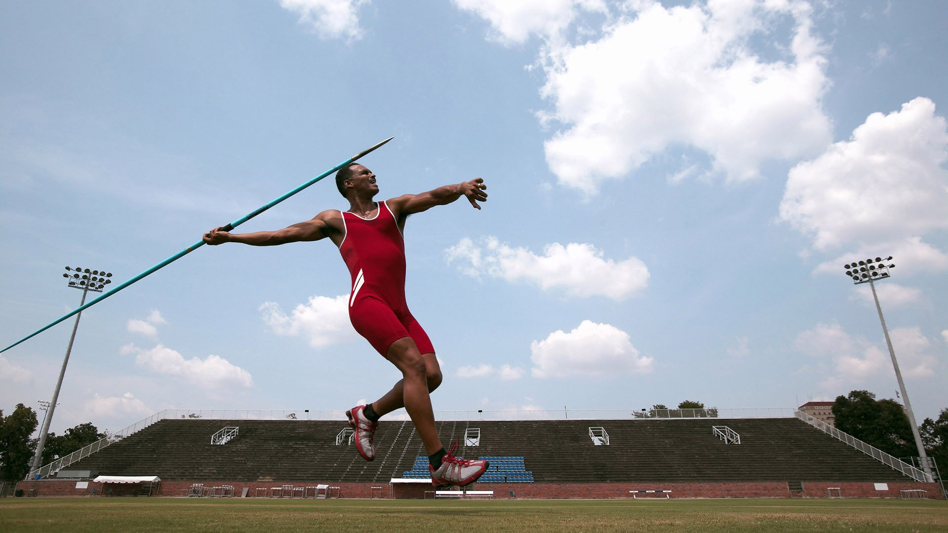 国际攀岩联赛中国站热度空前，攀岩国际比赛